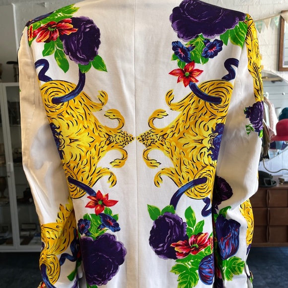 1990s Versace Jacket | Size 6 - Picture 6 of 12